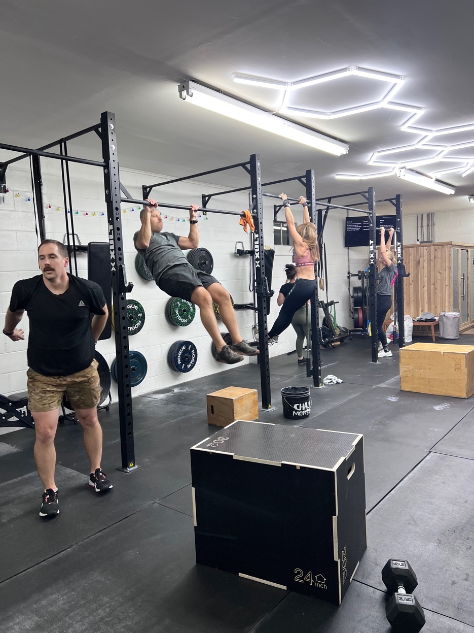 South Fork Gym members doing pull-ups
